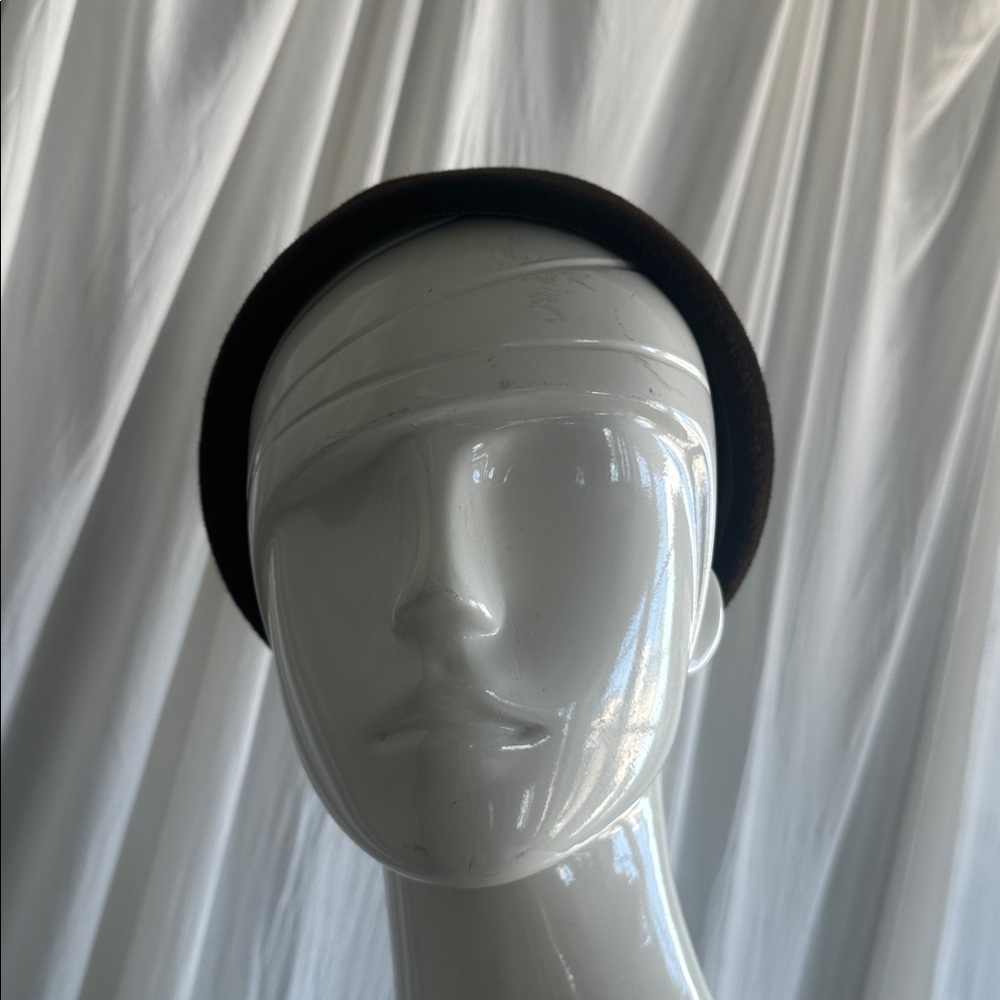 Beret - Hat by Jennifer Hoertz millinery Adorable Grosgrain Ribbon trim - Picture 9 of 12